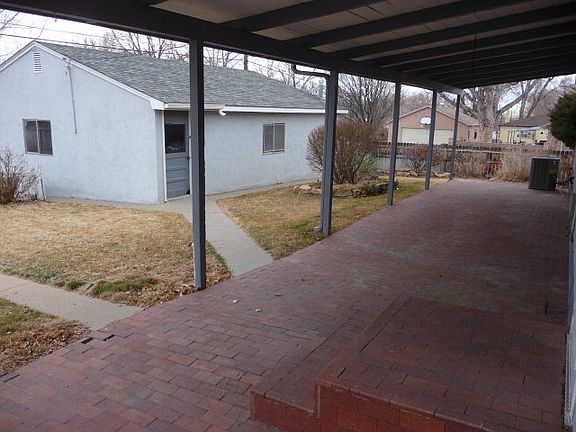 4th image of 1318 Horseshoe Dr