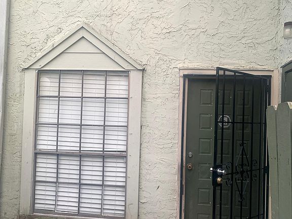 3rd image of 8702 Village Of Fondren Dr