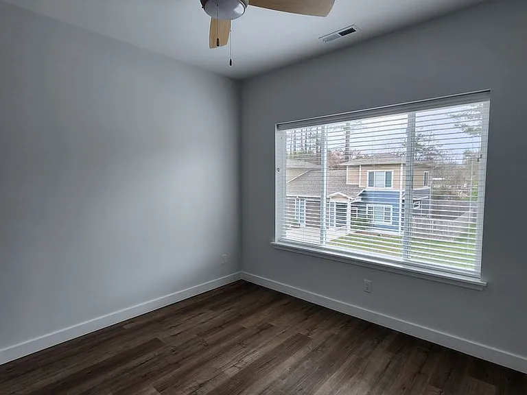 507 Magnolia Creek Ln — Photo 12