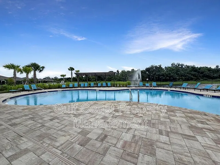 12664 Oak Hill Way — Photo 39