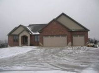 3480 Parks Ln, Rochester, IL 62563