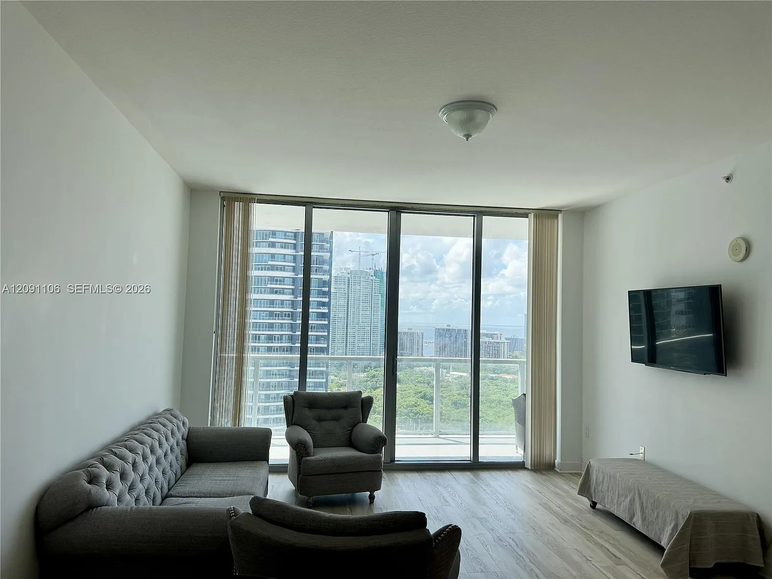The Axis On Brickell Cond — Photo 2