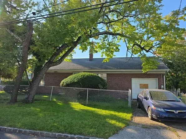 291 Howland Ave, Englewood, NJ 07631