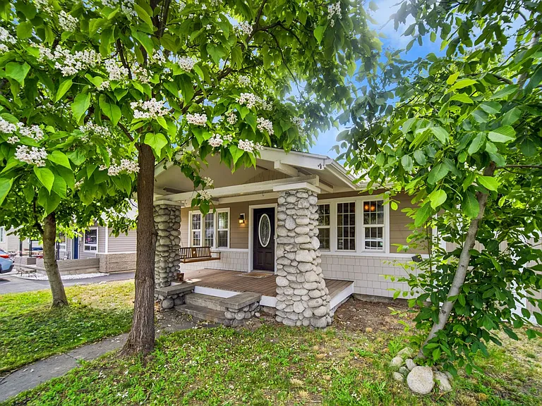 2527 W Liberty Ave — Photo 18