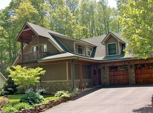 127 Ladderback Rdg, Waynesville, NC 28785