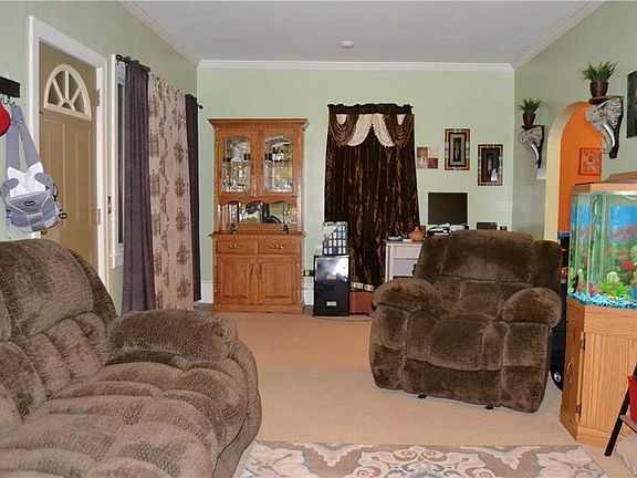 5th image of 511 Morgan St