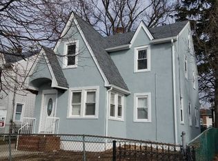 100 Vermont Ave, Hempstead, NY 11550