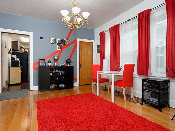 5th image of 1333 Cuyler Ave