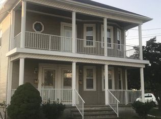 108-110 Julia St #2, Cranston, RI 02910