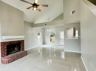 3148 Windermere Ln, Grand Prairie, TX 75052