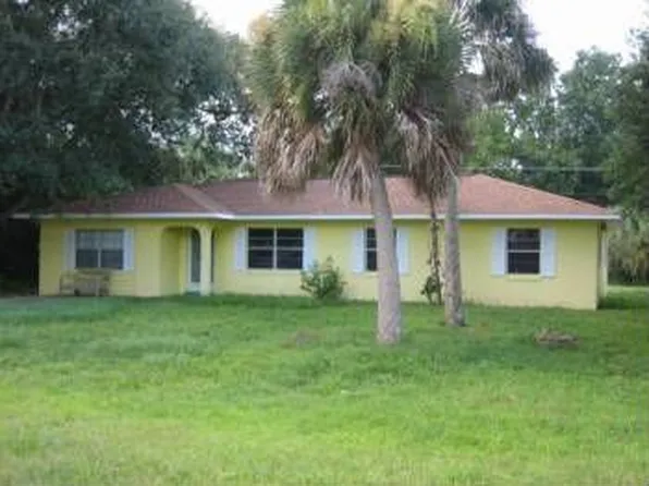 7606 Donlon Rd, Fort Pierce, FL 34951