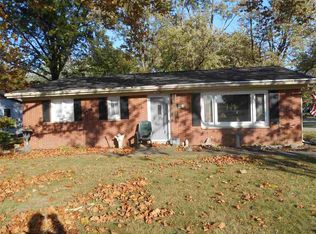 667 S Harrison St, Berne, IN 46711