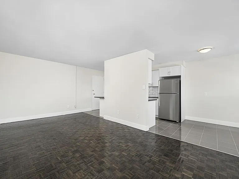 321 Marland Ave — Photo 14