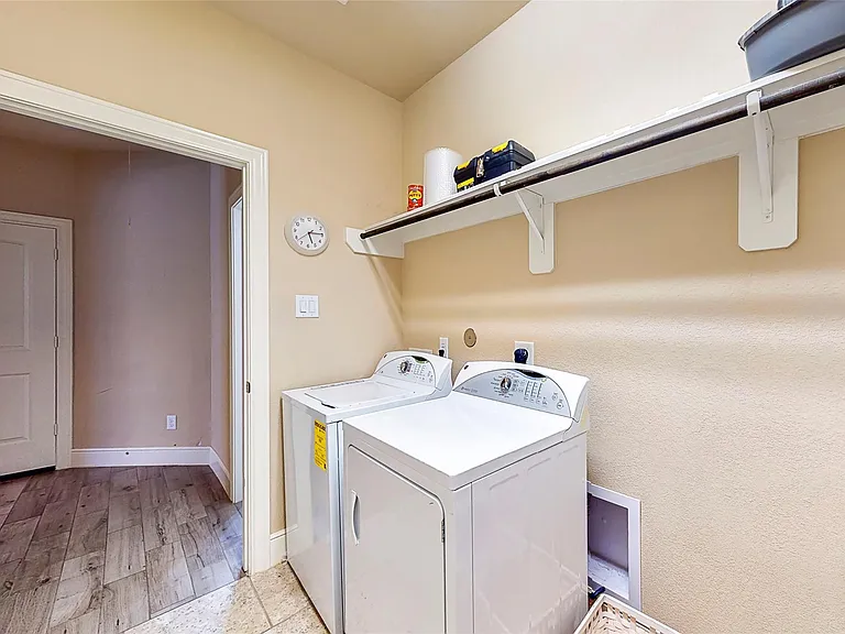151 W Wading Pond Cir — Photo 10