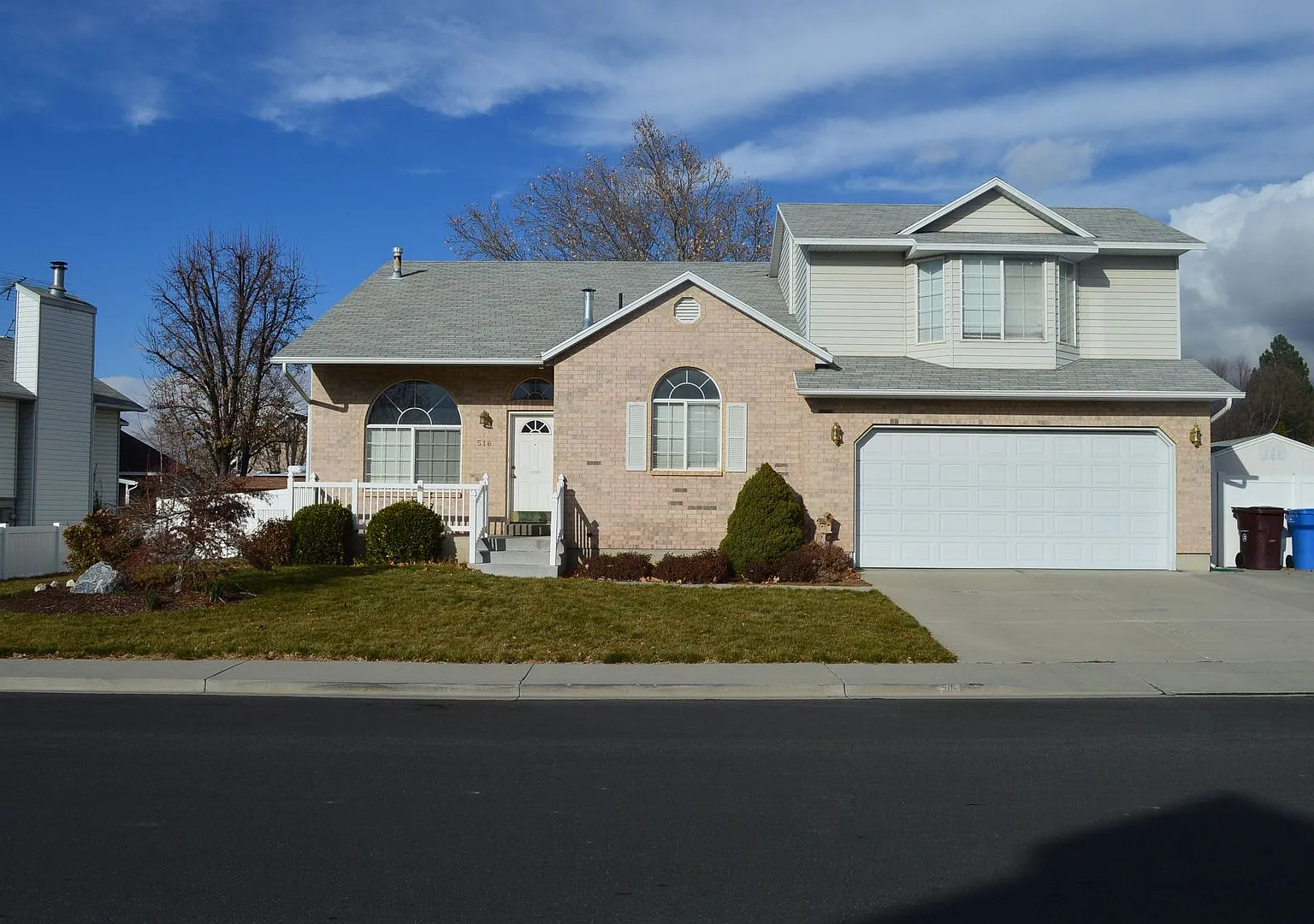 Large Orem Home in Great Location — Photo 2