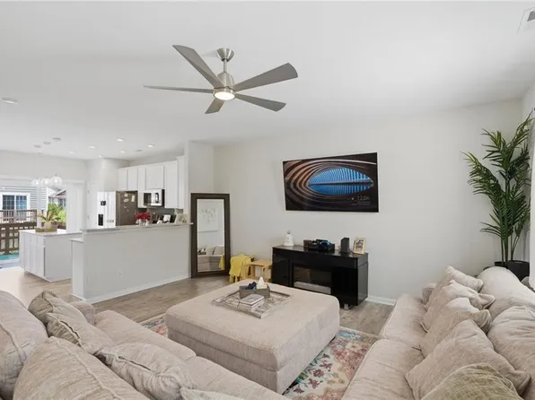 215 Runnel St, Hampton, VA 23666