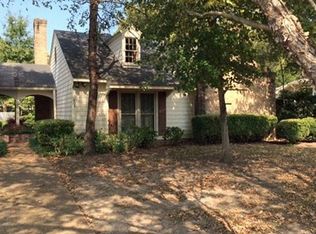 804 W Claiborne Ave, Greenwood, MS 38930