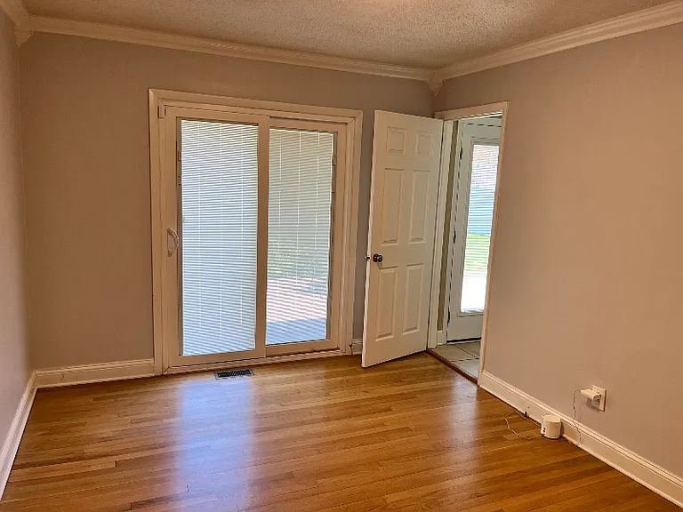 502 N Gilmer Park #2 — Photo 9