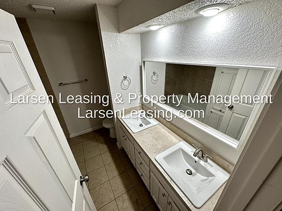 5th image of 221 Mountainview Dr