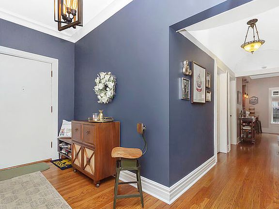 2nd image of 657 W Buena Ave APT 1A