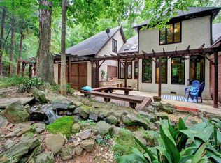 404 N Peachtree Pkwy, Peachtree City, GA 30269