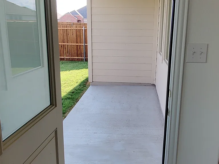 4812 Sagerun Dr — Photo 17