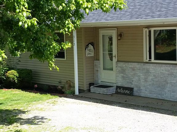 2nd image of 313 W Ferne Clyffe St