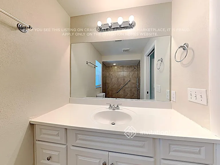 1895 Almeria Way S — Photo 17