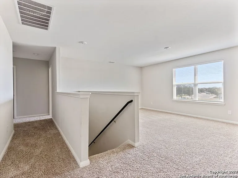 6550 Underwood Way — Photo 31