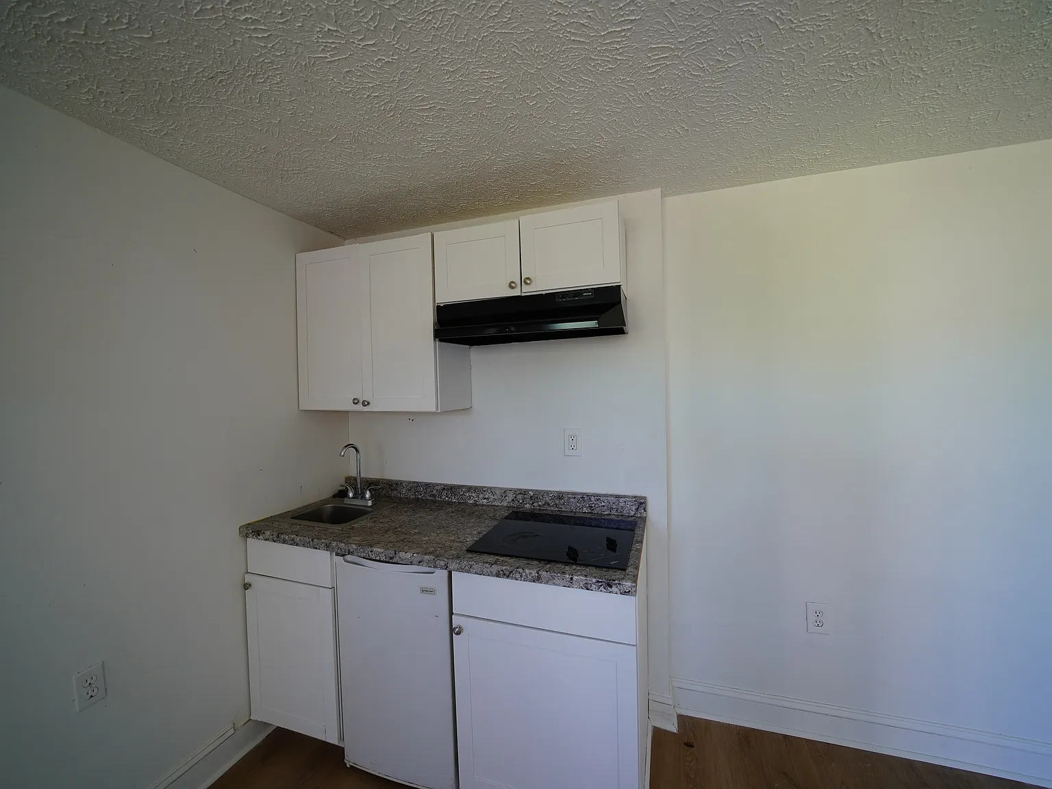 1505 US Highway 17 — Photo 3