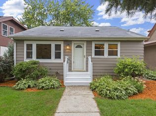 1765 Eustis St, Lauderdale, MN 55113