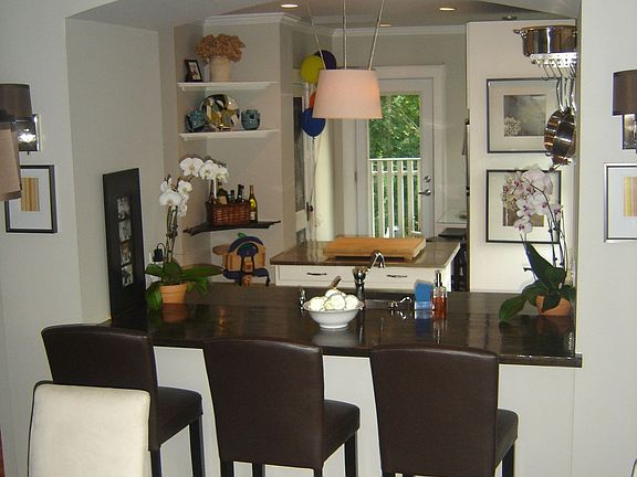 open dining/kitchen