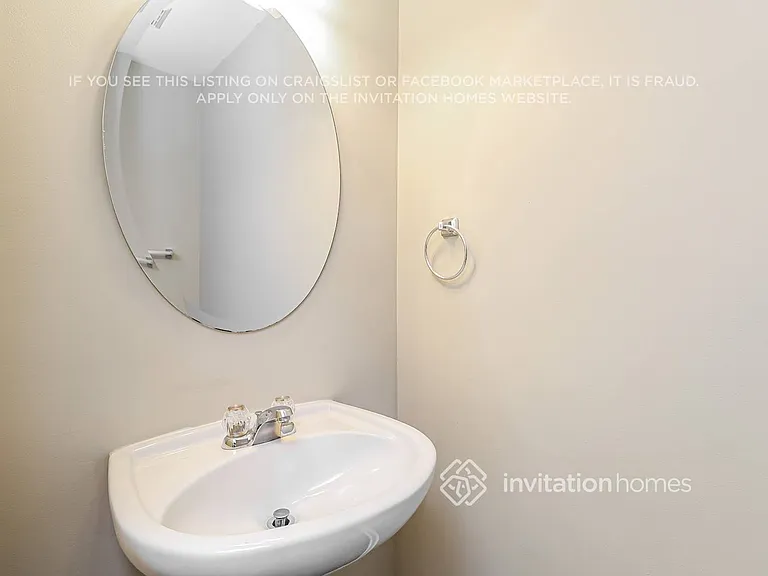 1552 Summit Ridge Ln — Photo 16