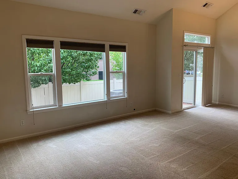2990 Sinaloa Trl — Photo 6
