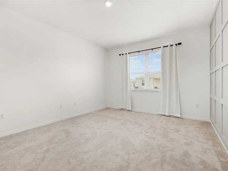 1123 Patriot Loop — Photo 18
