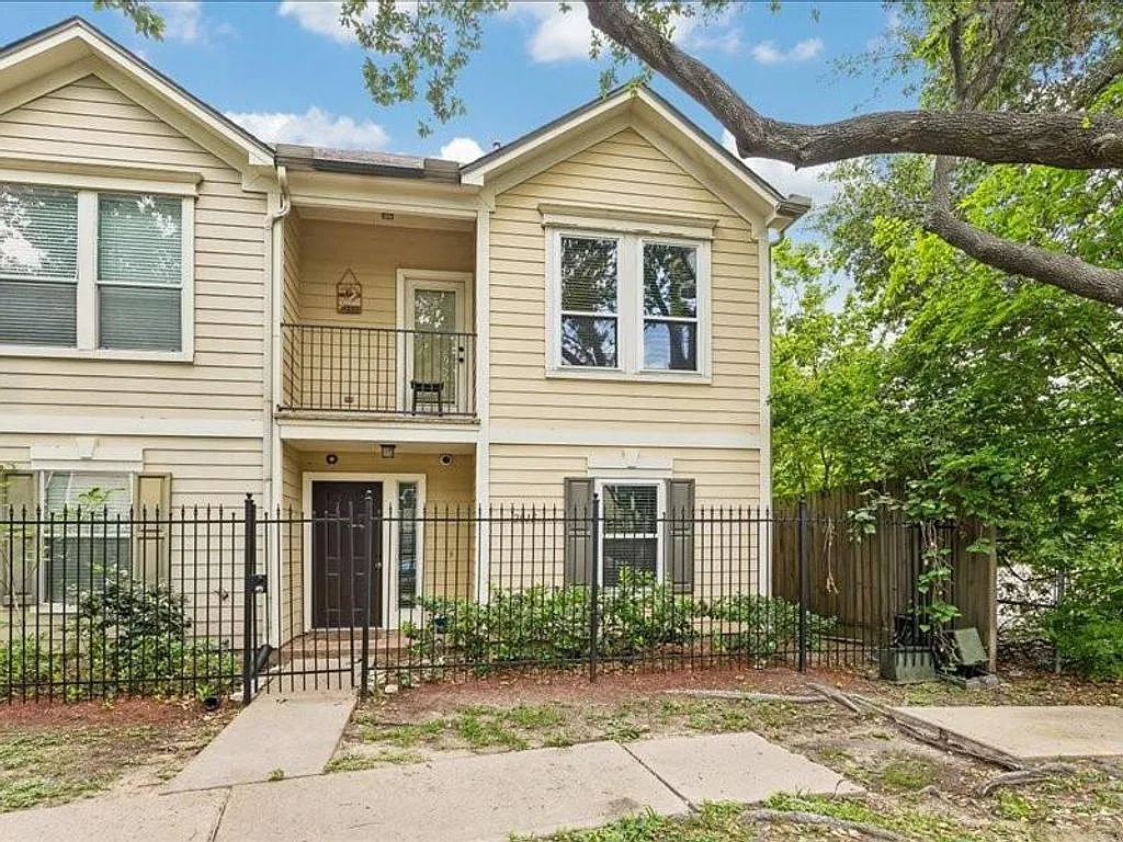 2 bed, 1887 sqft, $1,250 — Photo 1