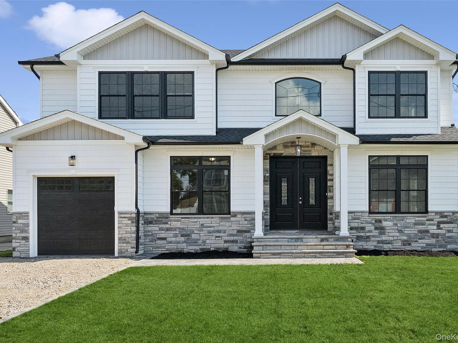 5 bed, 3.0 bath, 3425 sqft, $6,800 — Photo 3