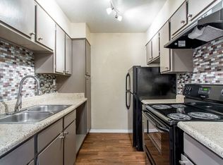 1301 W Wheatland Rd APT 102, Dallas, TX 75232