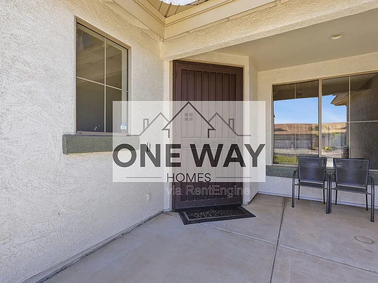 4053 E Loma Vista St — Photo 4
