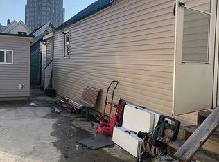 33 Concord St, Buffalo, NY 14212