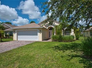 1645 16th Ct SW, Vero Beach, FL 32962