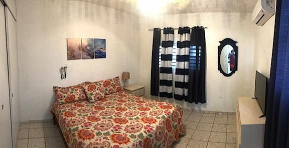 AIR CONDITION BEDROOM 