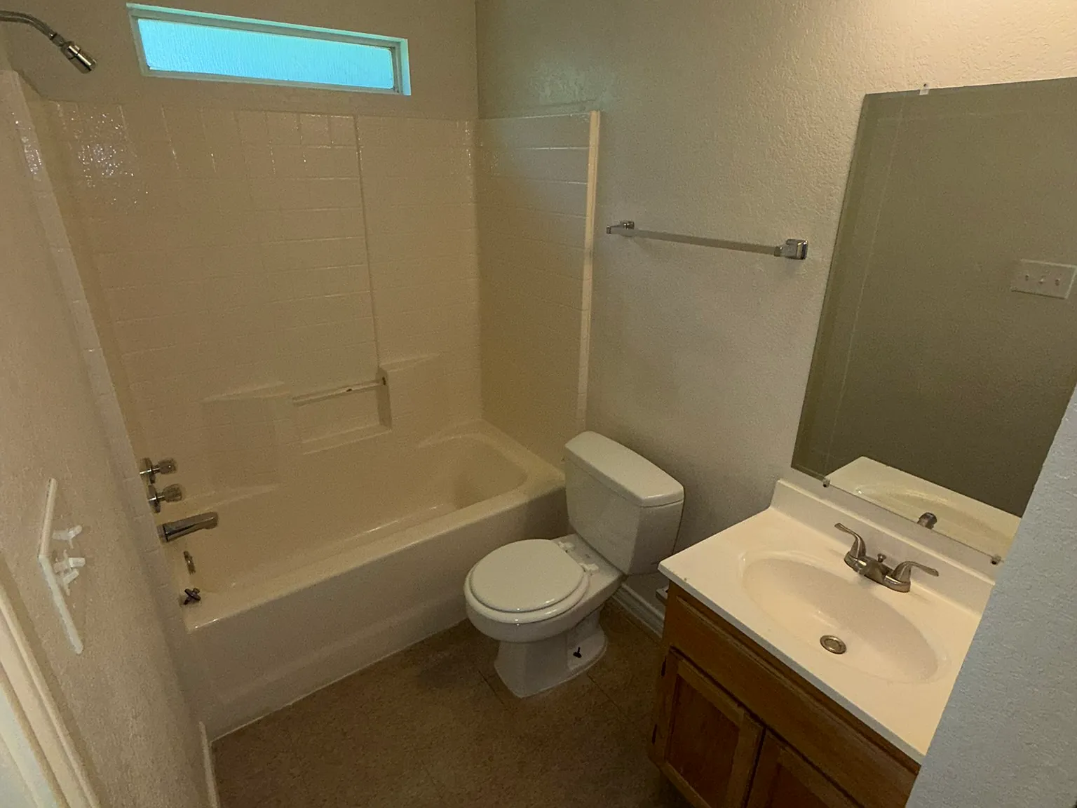 1 bed, 560 sqft, $650 — Photo 4
