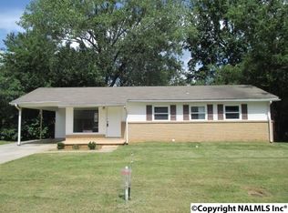 2717 Biscayne St SW, Huntsville, AL 35805