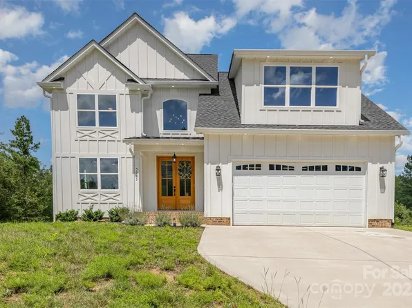 5009 Star Magnolia Ct, Clover, SC 29710