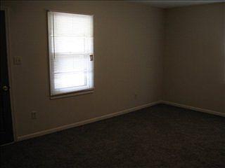 3rd image of 807 Second St
