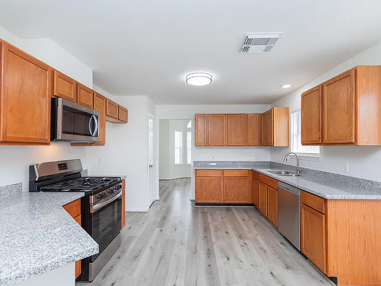 16307 Goanna Ct — Photo 19
