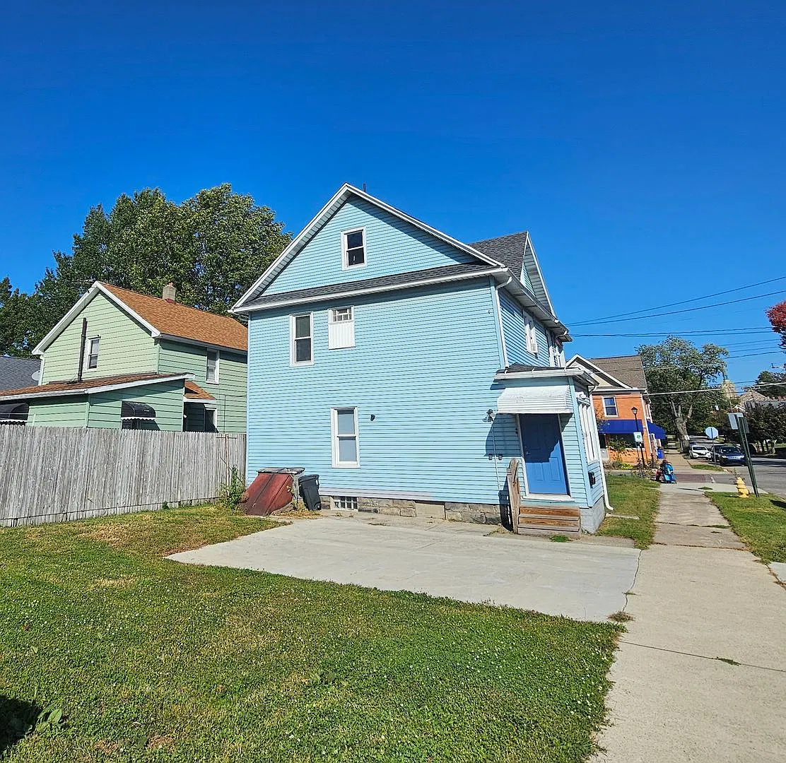 232 Parade Street - BEST — Photo 2