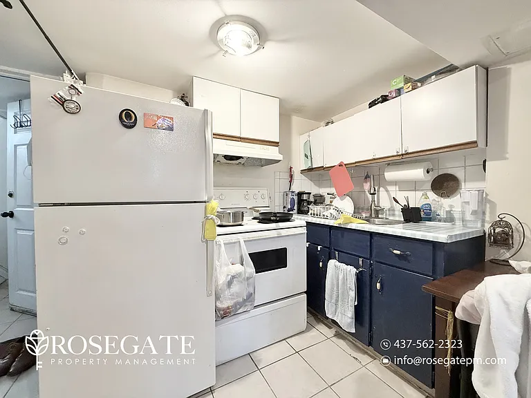 7 Westcroft Dr #2 — Photo 2