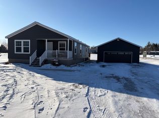16479 Linden Tree Rd, Grasston, MN 55030
